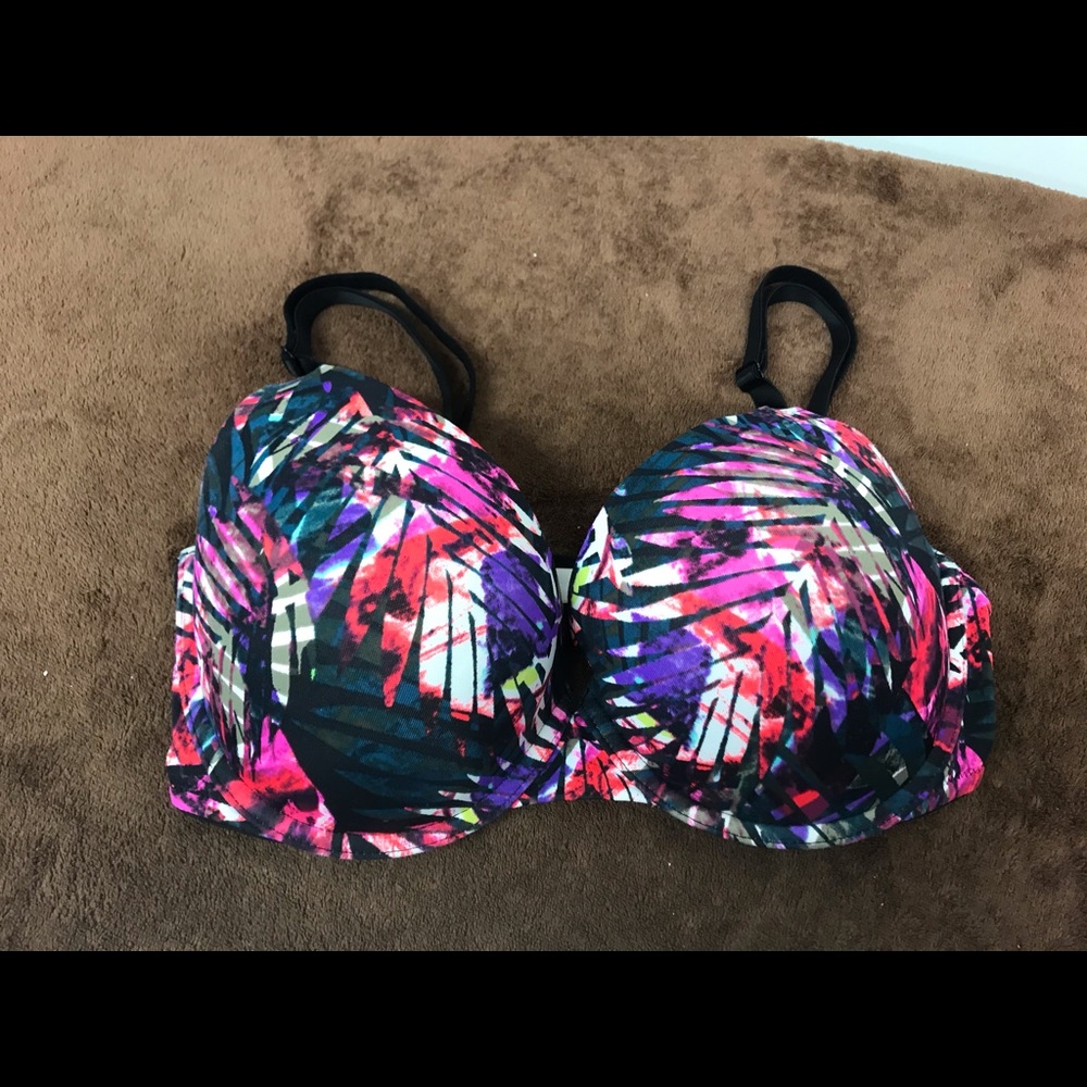 Victoria secret wear everywhere push up bra 34dd